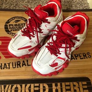 Balenciagas tracks men size EU 42 US 8.5. White & red 100% Authenticate